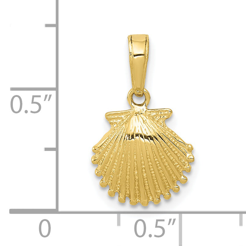 10k Scallop Shell Pendant