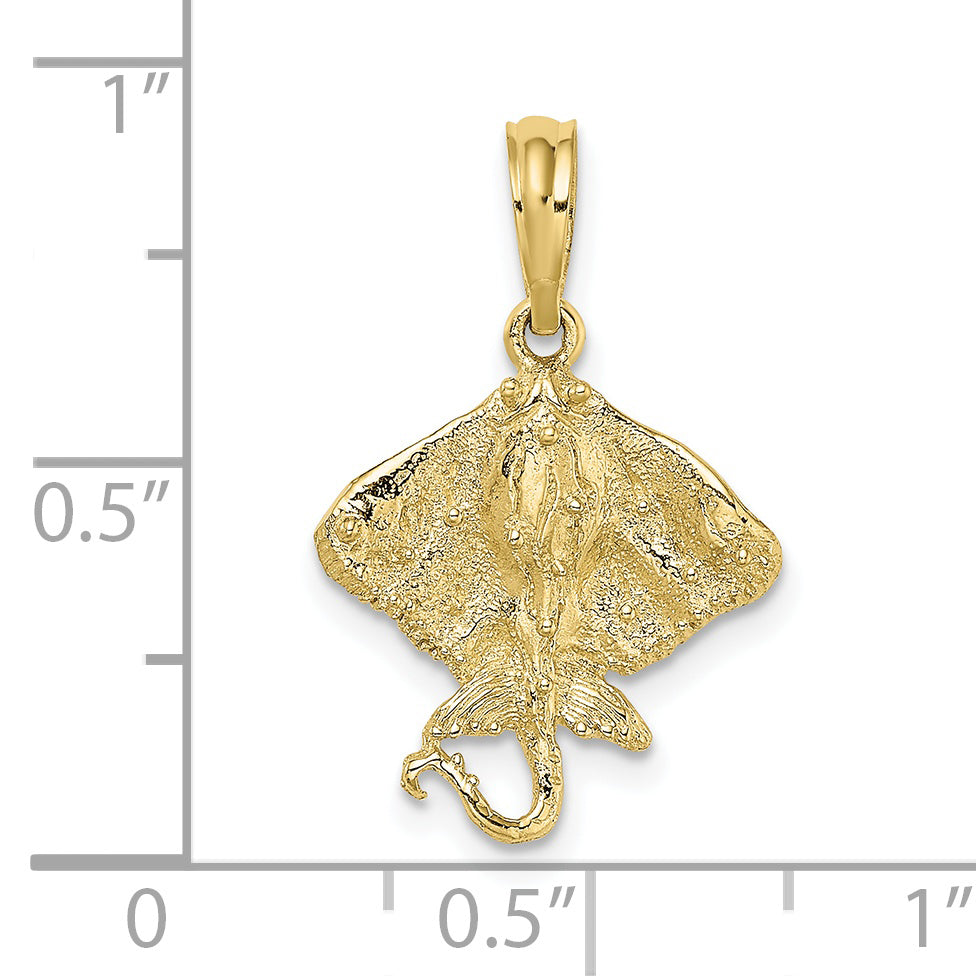 10K 2-D Stingray Charm