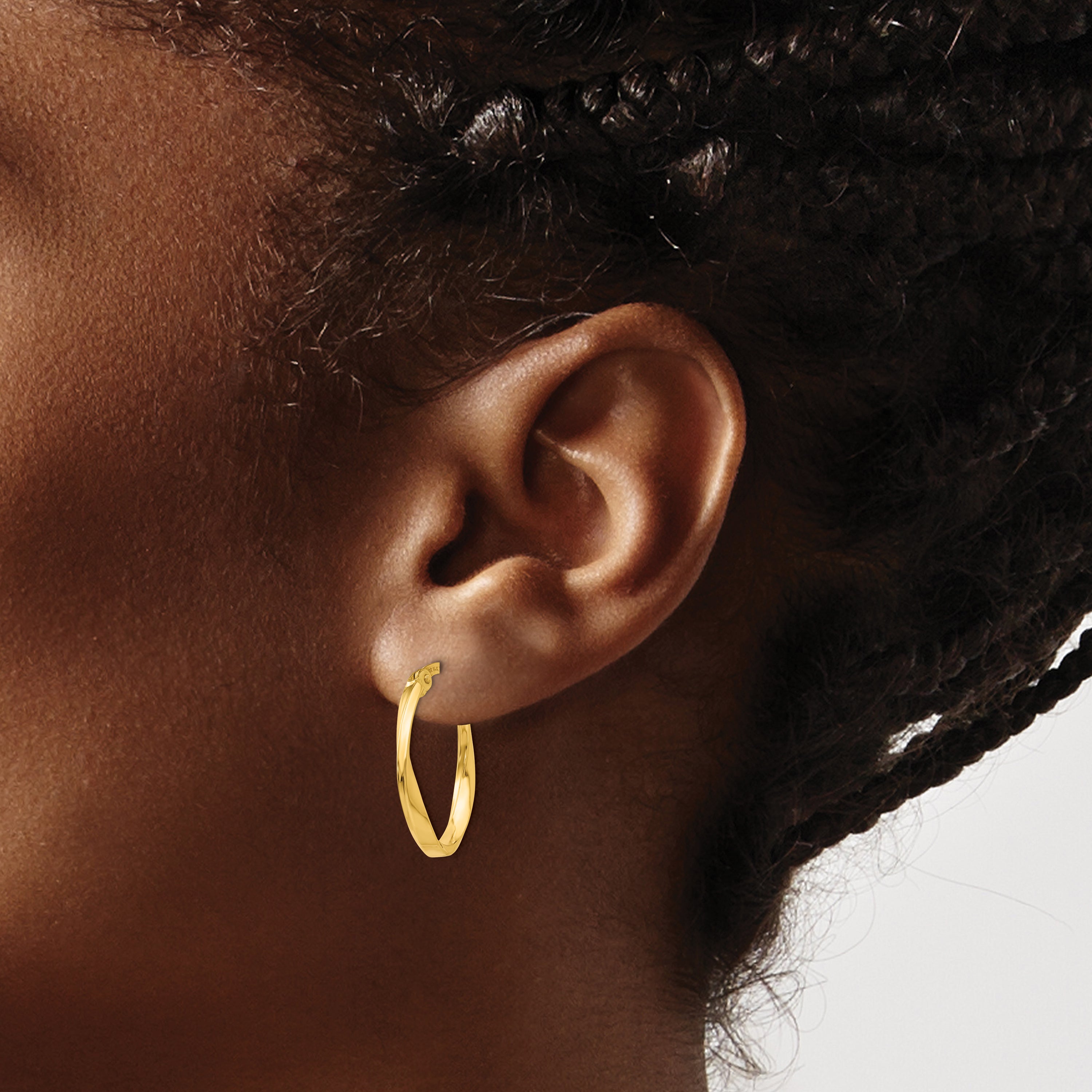 10k Gold Polished Twisted Oval Hoop Earrings