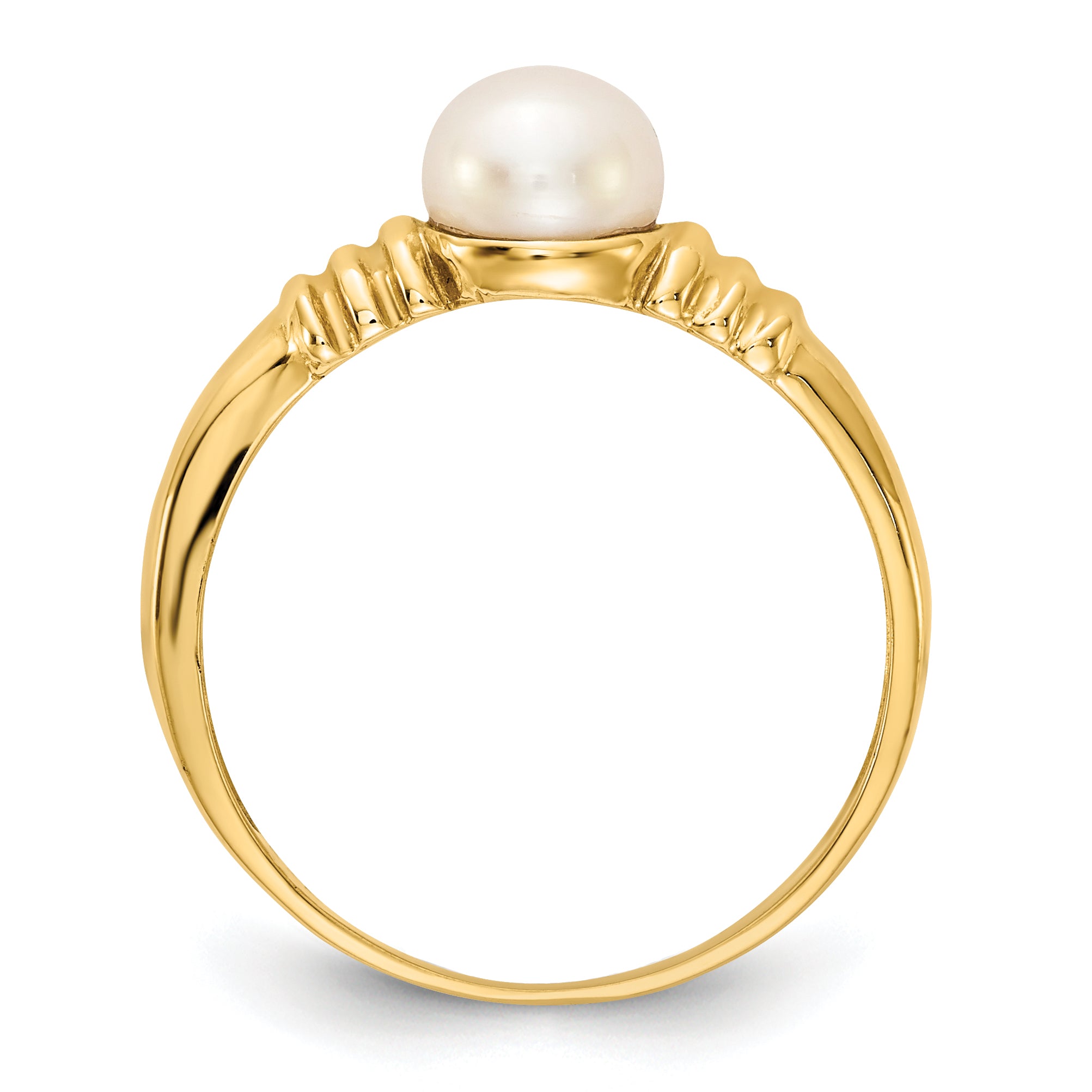 10K 5-6mm White Button Freshwater Cultured Pearl Ring