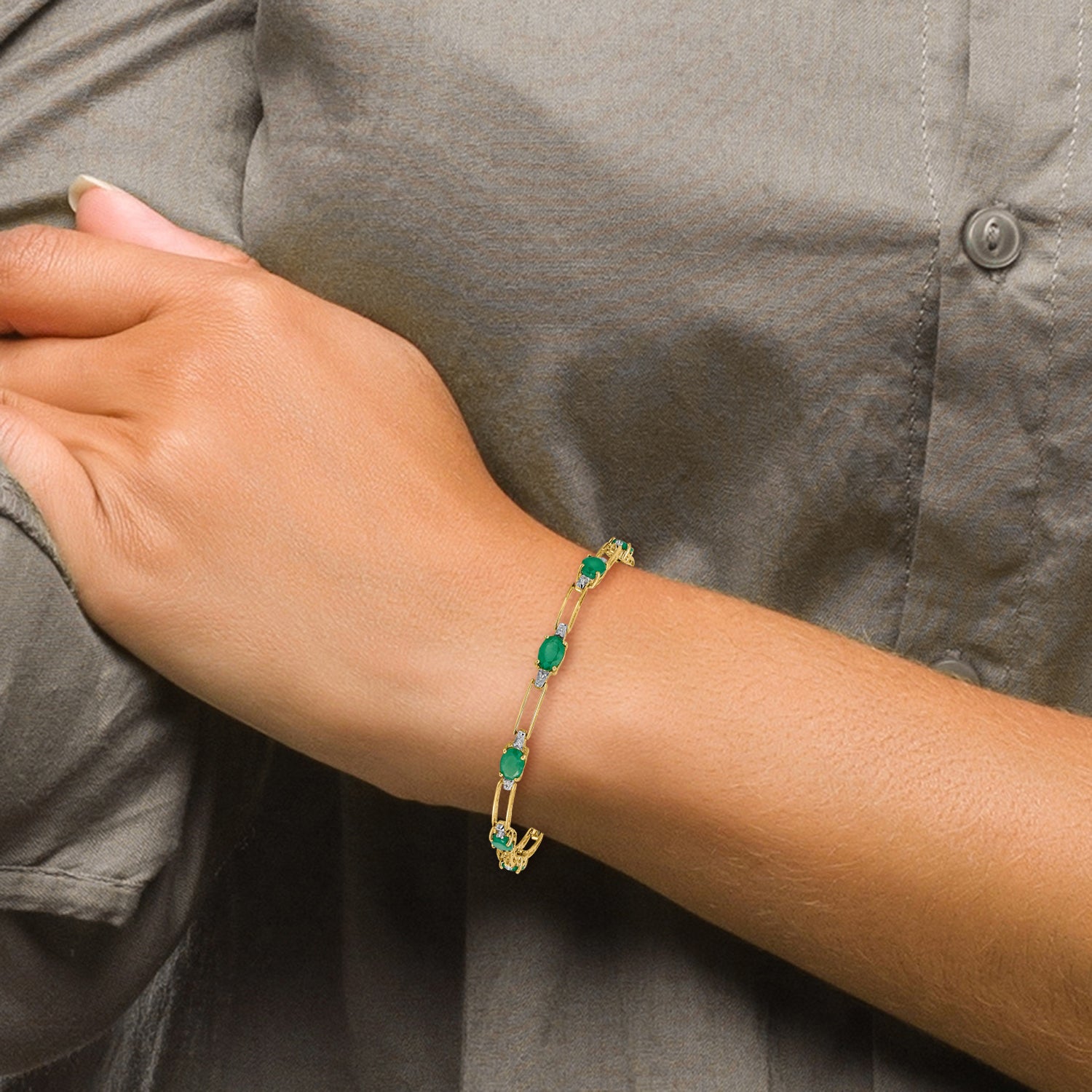 14k Diamond and Oval Emerald Bracelet