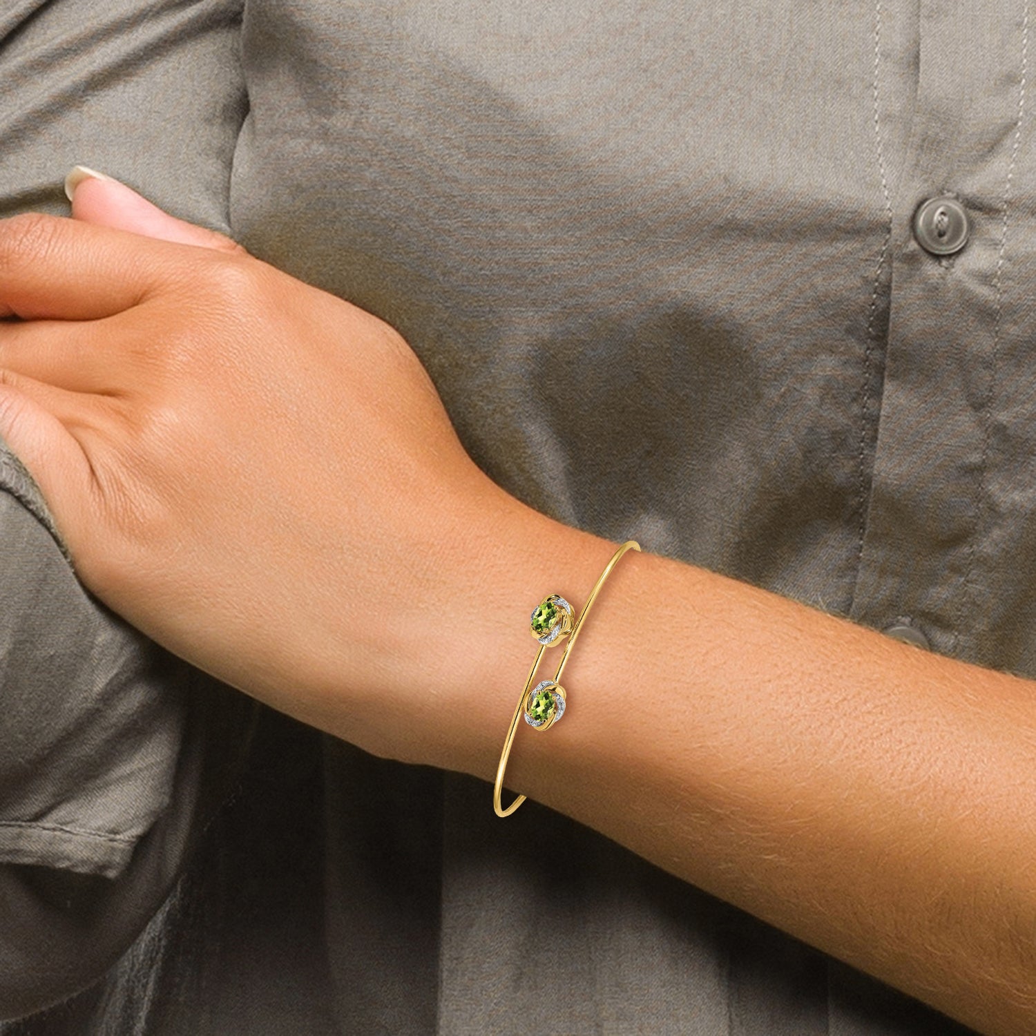 14k Polished .03ct Diamond and Peridot Flexible Bangle