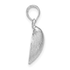 14K White Gold Medium Clam Shell Pendant