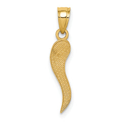 14K Gold Italian Horn Pendant with Polished 3D Design for Timeless Elegance