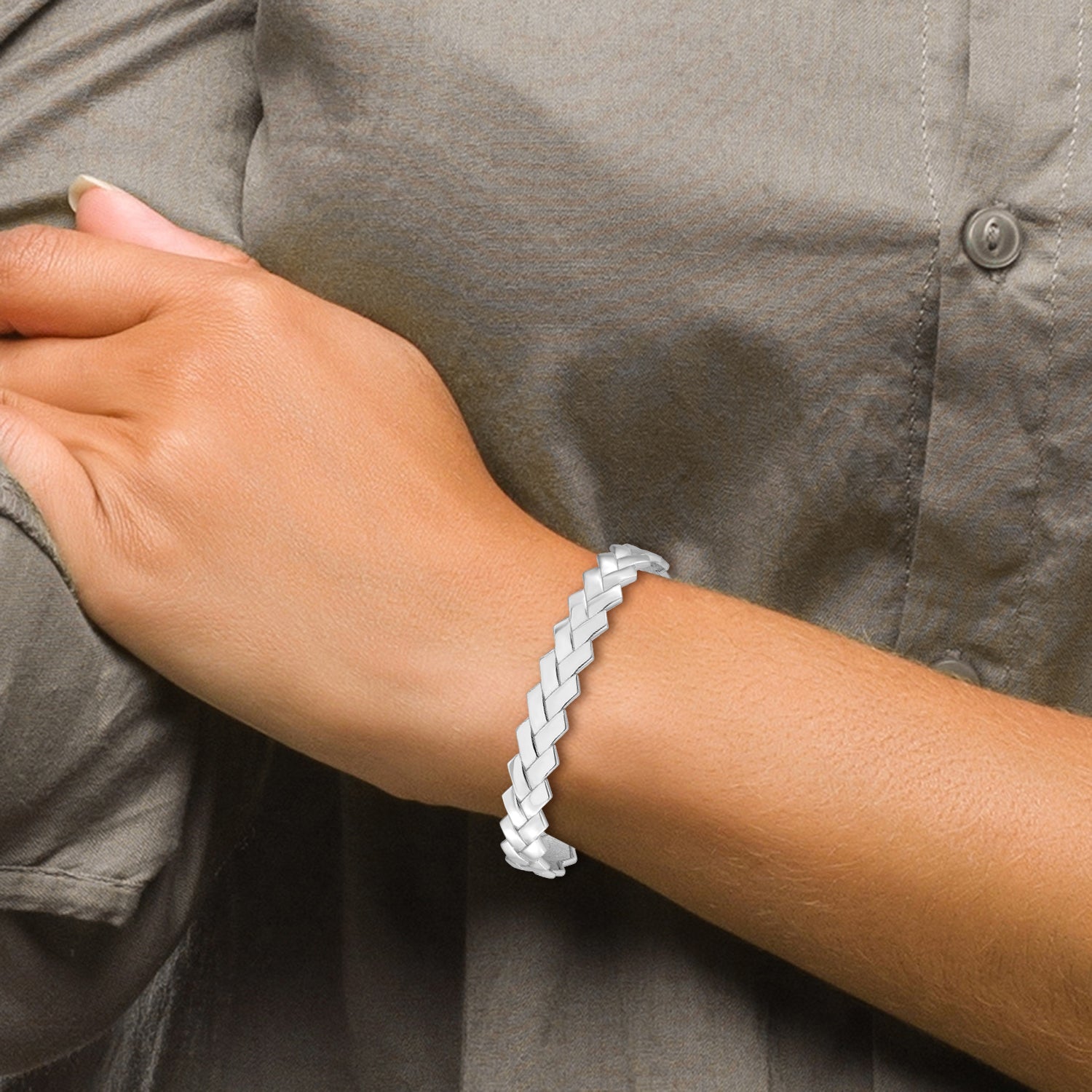 Sterling Silver Rhodium-plated Polished Cuff Bangle