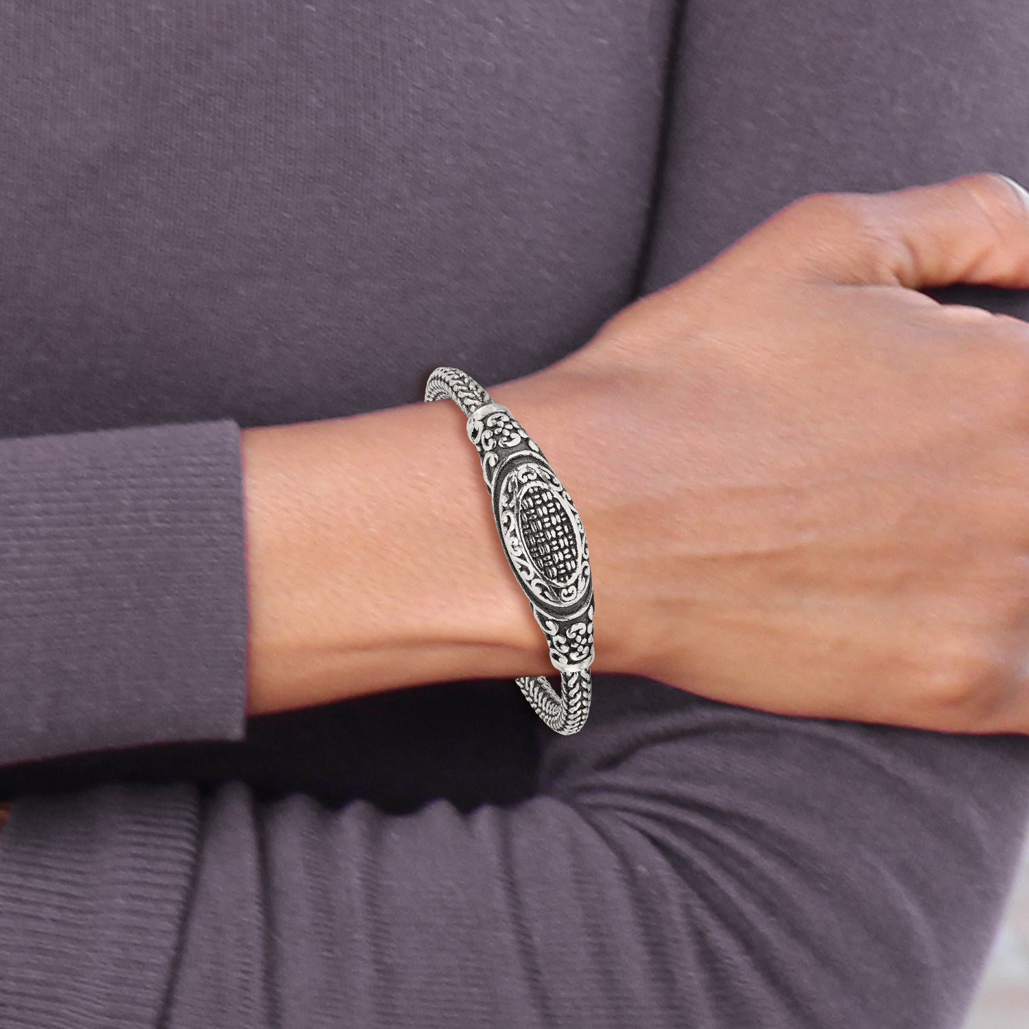 Sterling Silver Polished and Antiqued Textured Hinged Bangle Bracelet