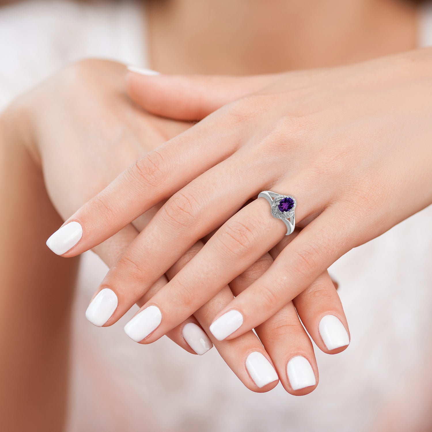 Sterling Silver Rhodium-plated Diamond & Amethyst Ring