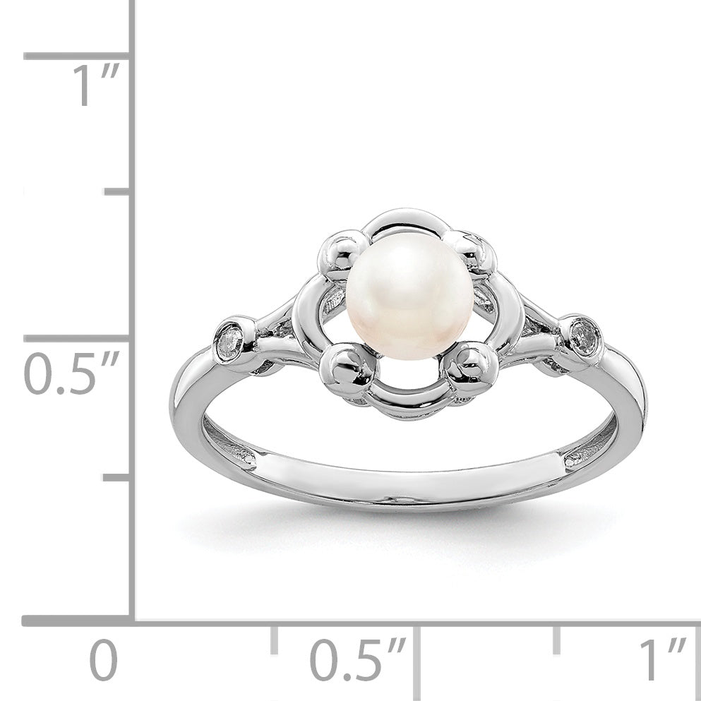 Sterling Silver Rhodium-plated Fresh Water Cultured Pearl & Diamond Ring