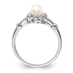 Sterling Silver Rhodium-plated Fresh Water Cultured Pearl & Diamond Ring