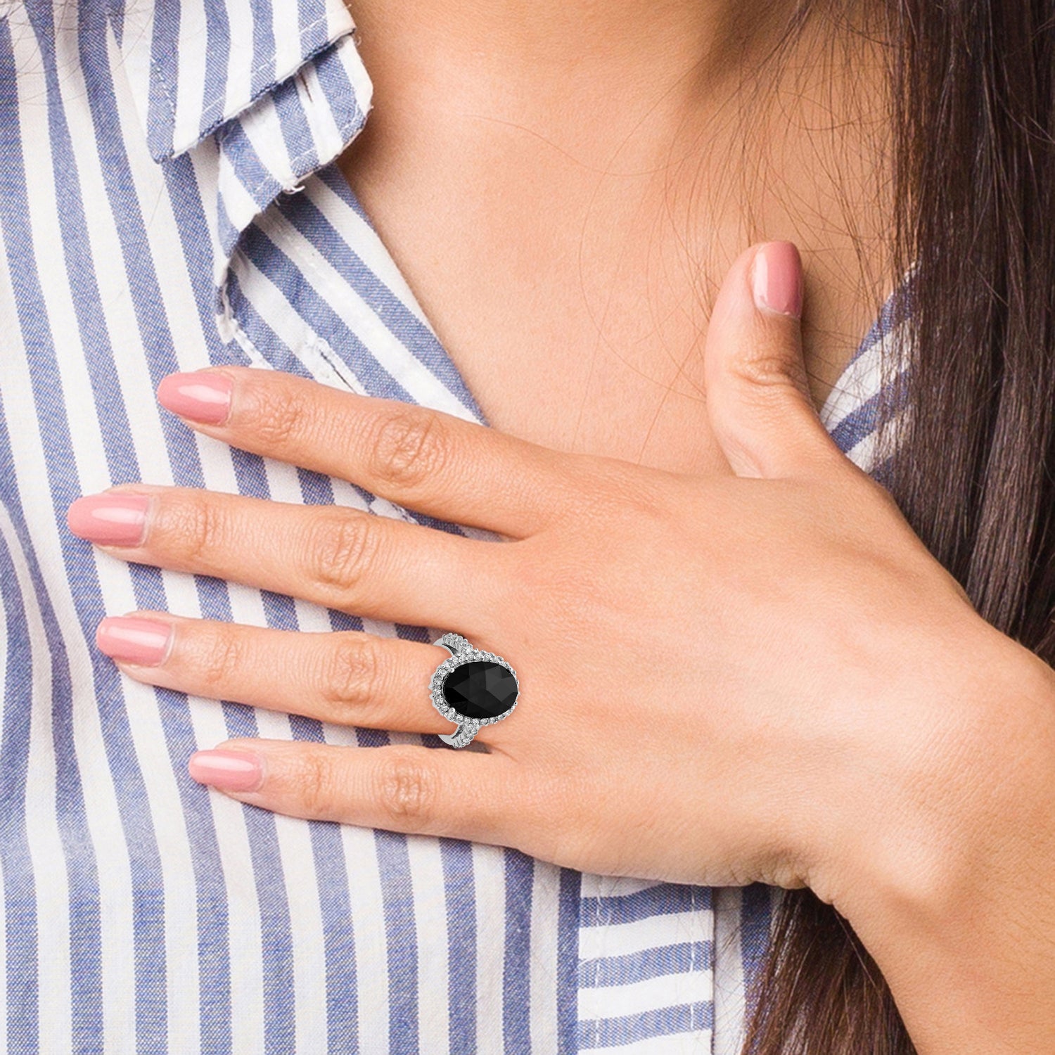 Cheryl M Sterling Silver Rhodium-plated Checker-cut Black CZ and Brilliant-cut White CZ Oval Halo Ring