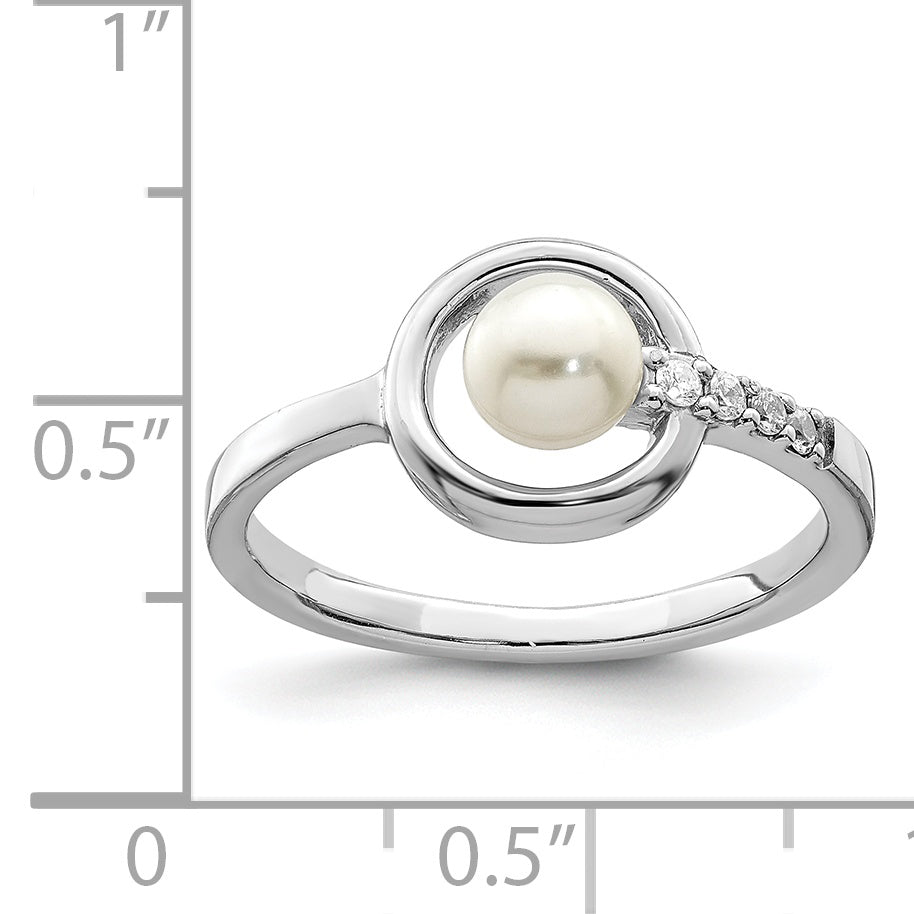 Sterling Silver Rhodium-plated CZ 5-6mm Button FWC Pearl in Circle Ring