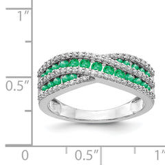 14k White Gold Diamond and Emerald Fancy Ring