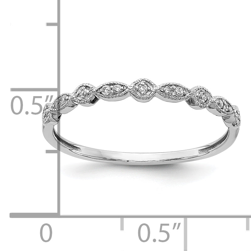 10K White Gold Diamond Fancy Band