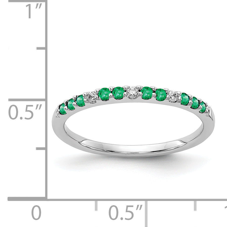 14k White Gold Diamond and Emerald Band