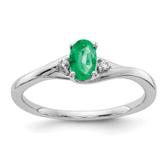 14k White Gold Diamond and Oval Emerald Ring