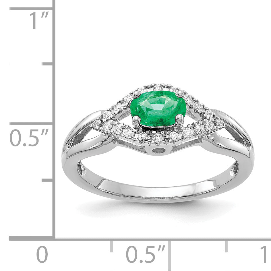 14k White Gold Diamond and Emerald Ring