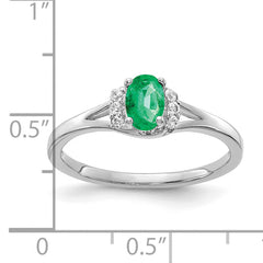 10k White Gold Diamond and Oval Emerald Ring