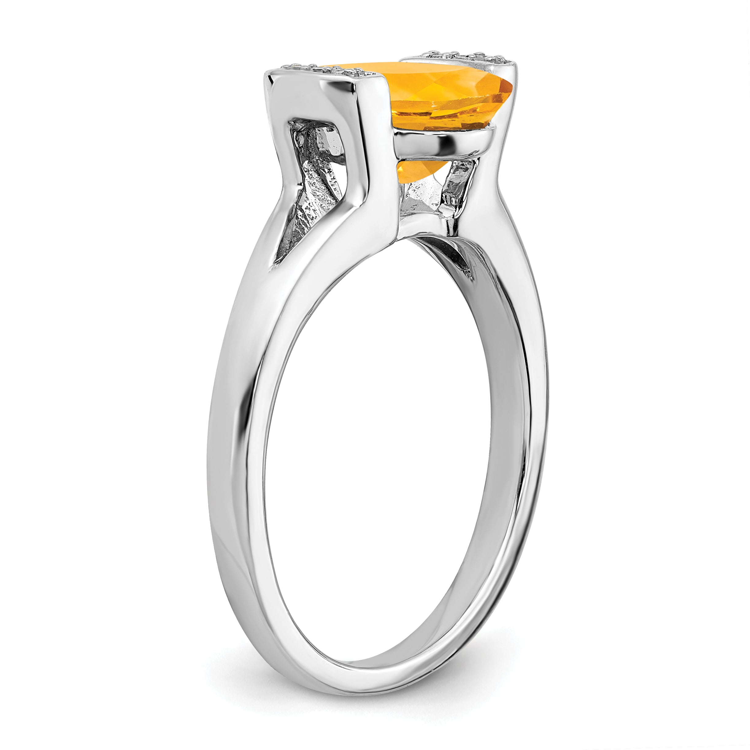 14k White Gold Oval Citrine and Diamond Ring