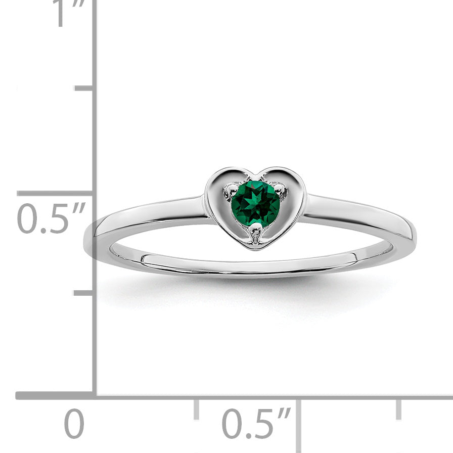 10k White Gold Created Emerald Heart Ring