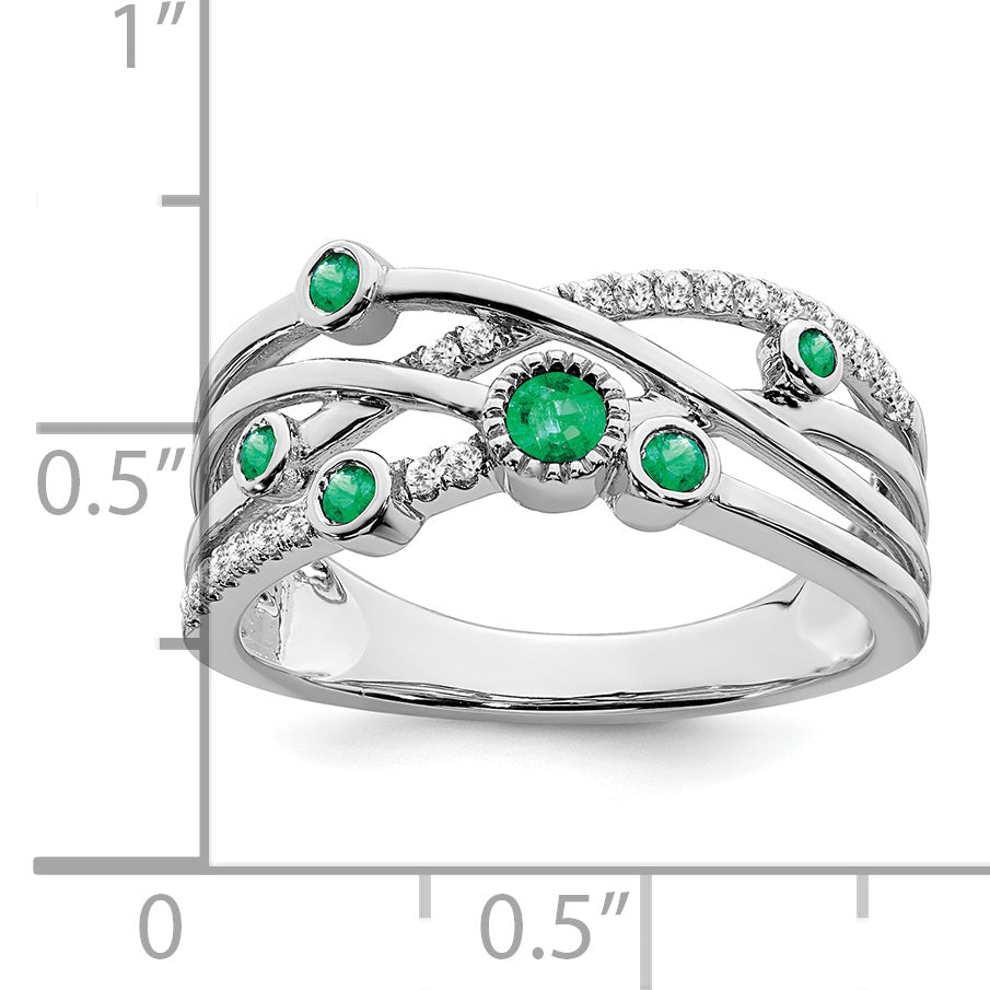 14k White Gold Emerald and Diamond Ring