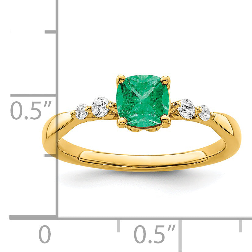 14k Gold Polished Emerald and Diamond Ring