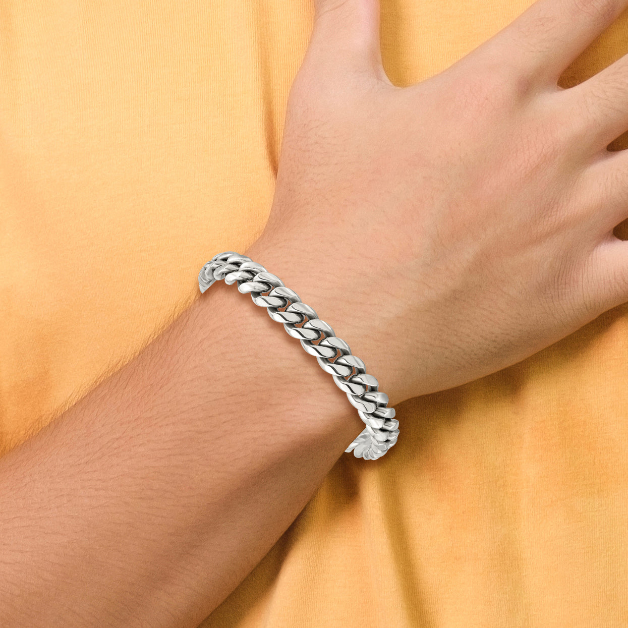 Chisel Stainless Steel Polished 8.5 inch Curb Chain Bracelet