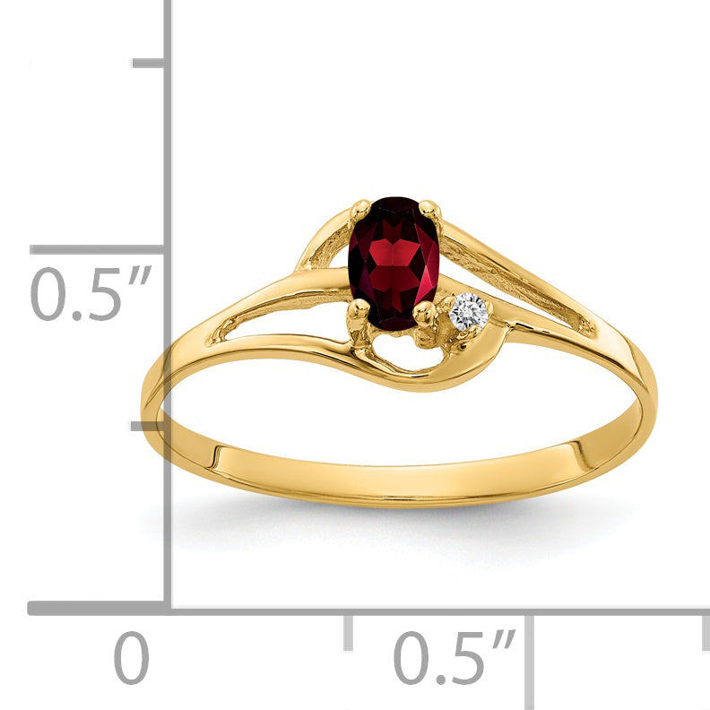 14k 5x3mm Oval Garnet VS Diamond ring