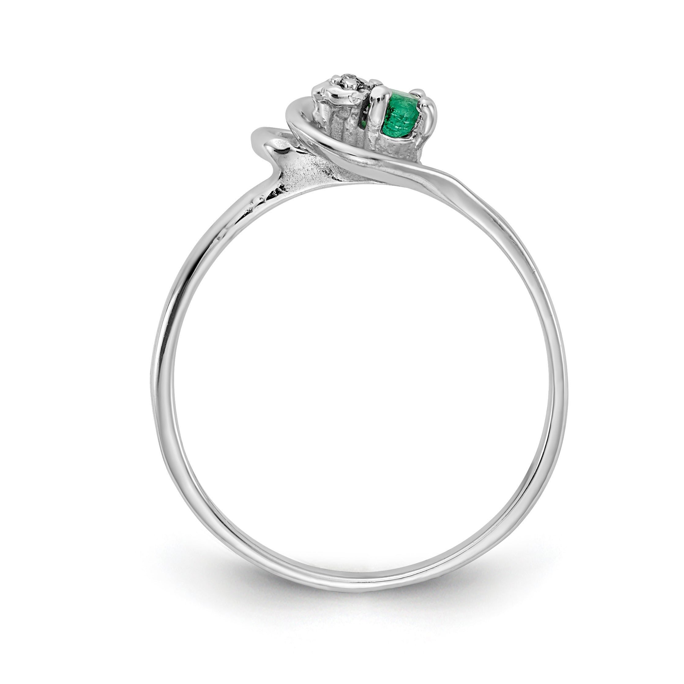 14K White Gold 3mm Emerald VS Diamond ring