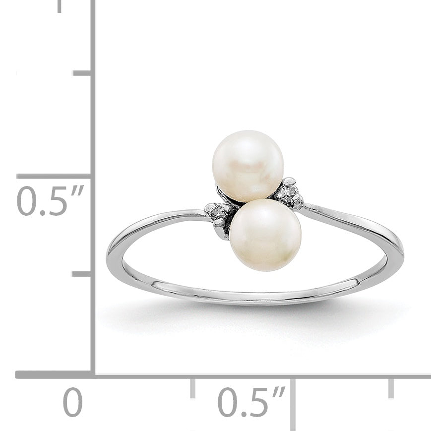 14K White Gold 4mm FW Cultured Pearl VS Diamond ring