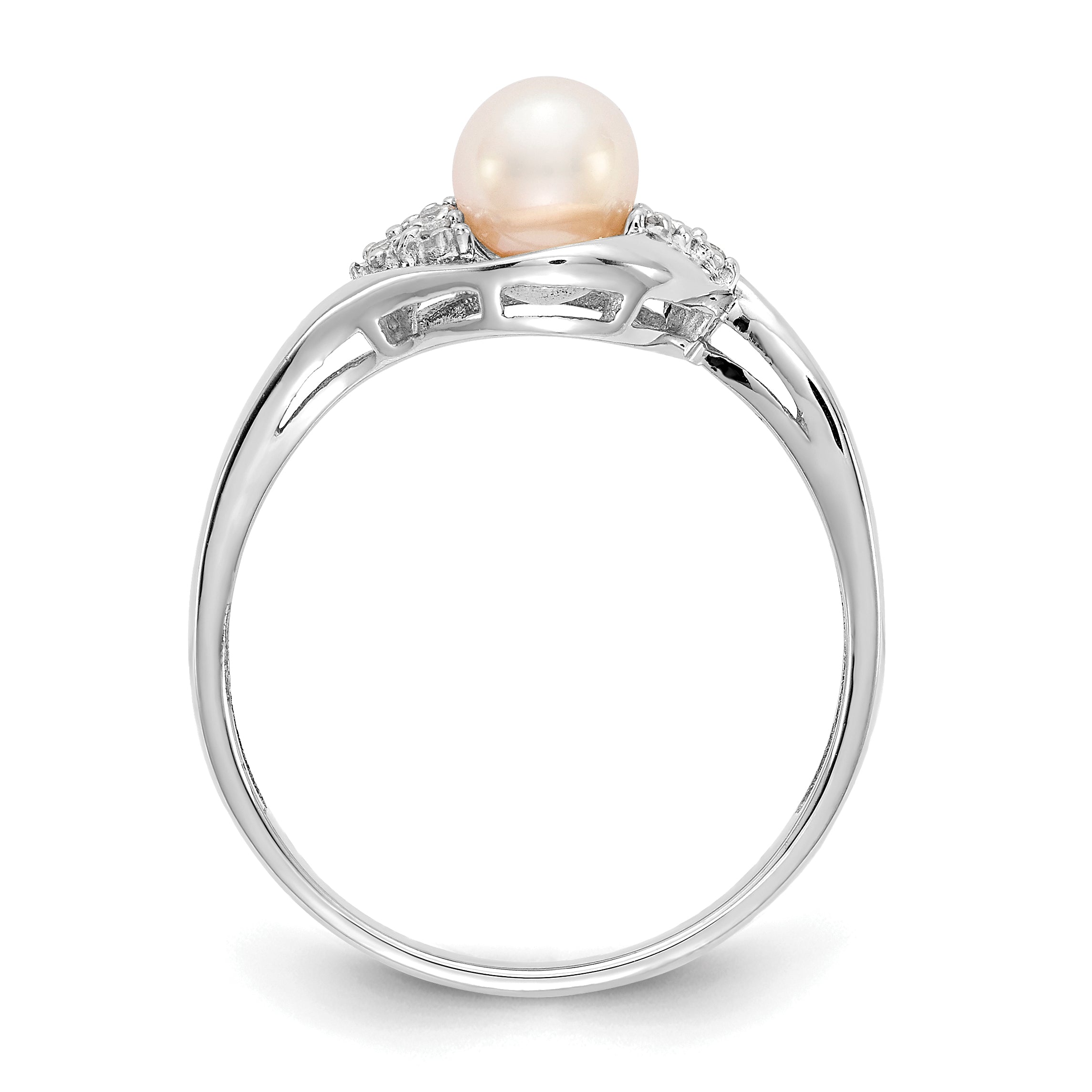 14k White Gold Fresh Water Cultured Pearl and Diamond Ring