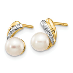 14k 5-6mm White Round FWC Pearl .01ct Diamond Post Earrings