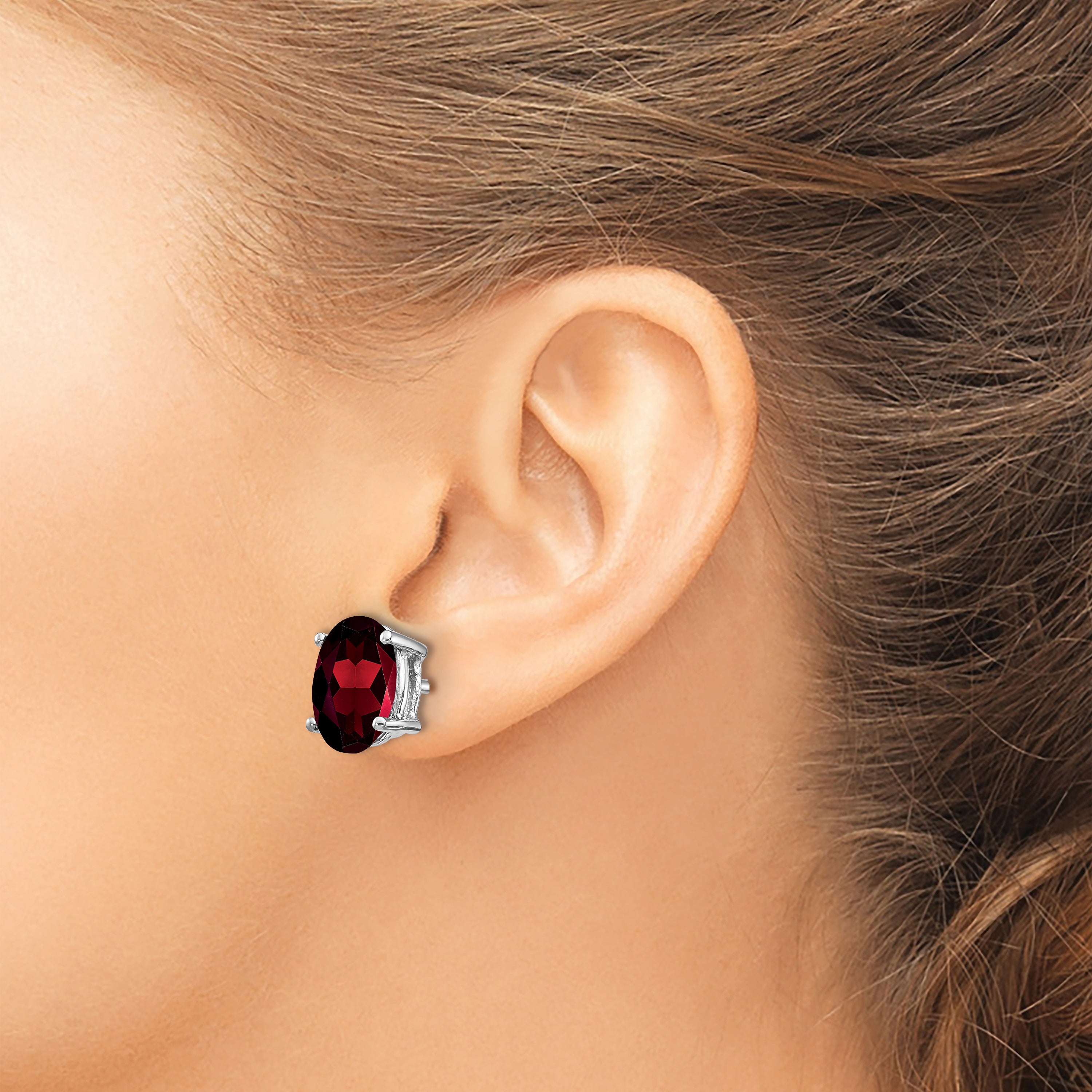 14k White Gold 7x5mm Oval Garnet Earrings