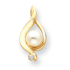 14K 5.5mm White Round Freshwater Cultured Pearl VS Diamond Pendant