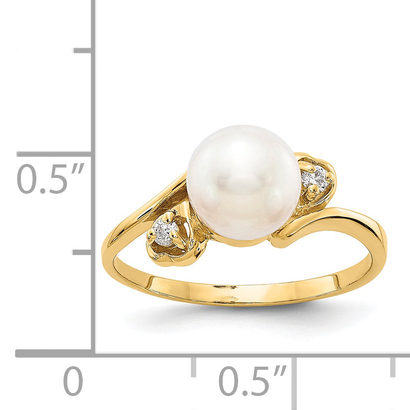 14k Gold 7mm Fresh Water Cultured Pearl AA Diamond ring