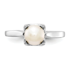 14k White Gold 6mm Fresh Water Cultured Pearl ring