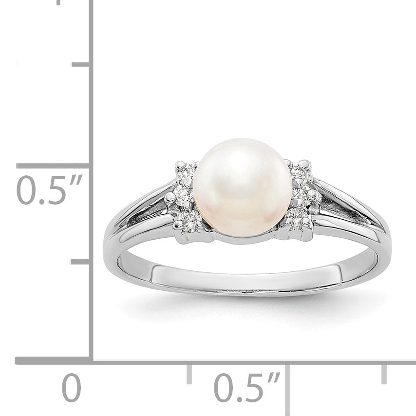 14k White Gold 6mm Fresh Water Cultured Pearl AA Diamond ring