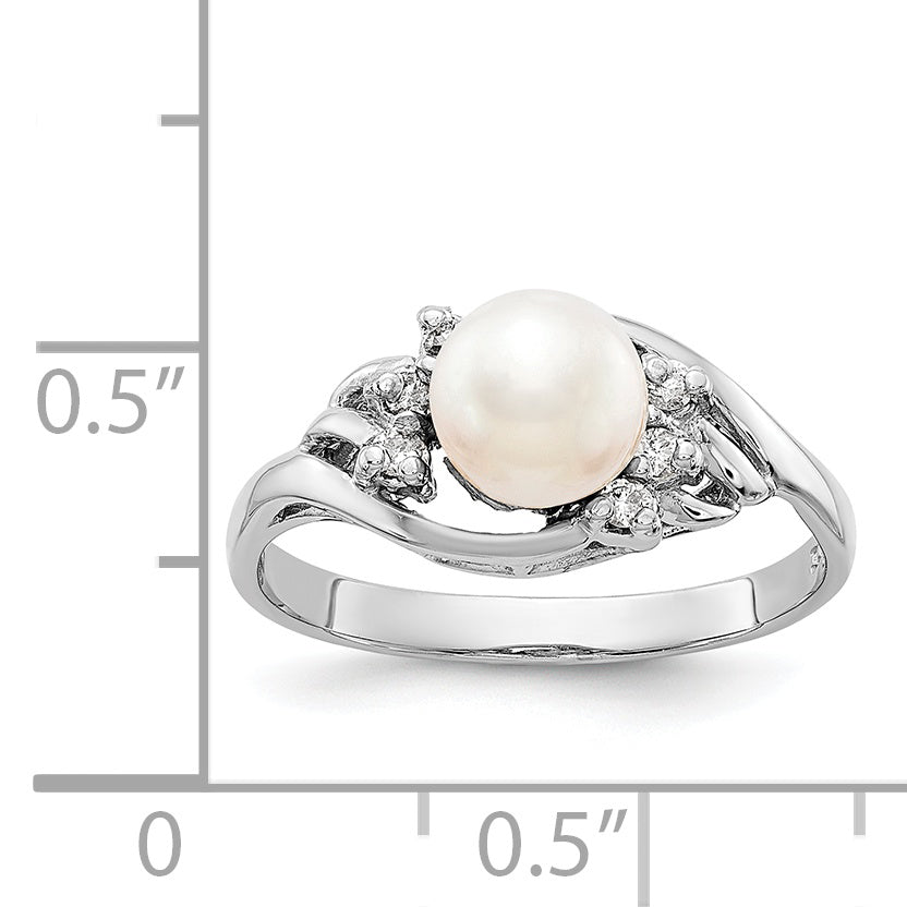 14k White Gold 6mm Fresh Water Cultured Pearl AA Diamond ring