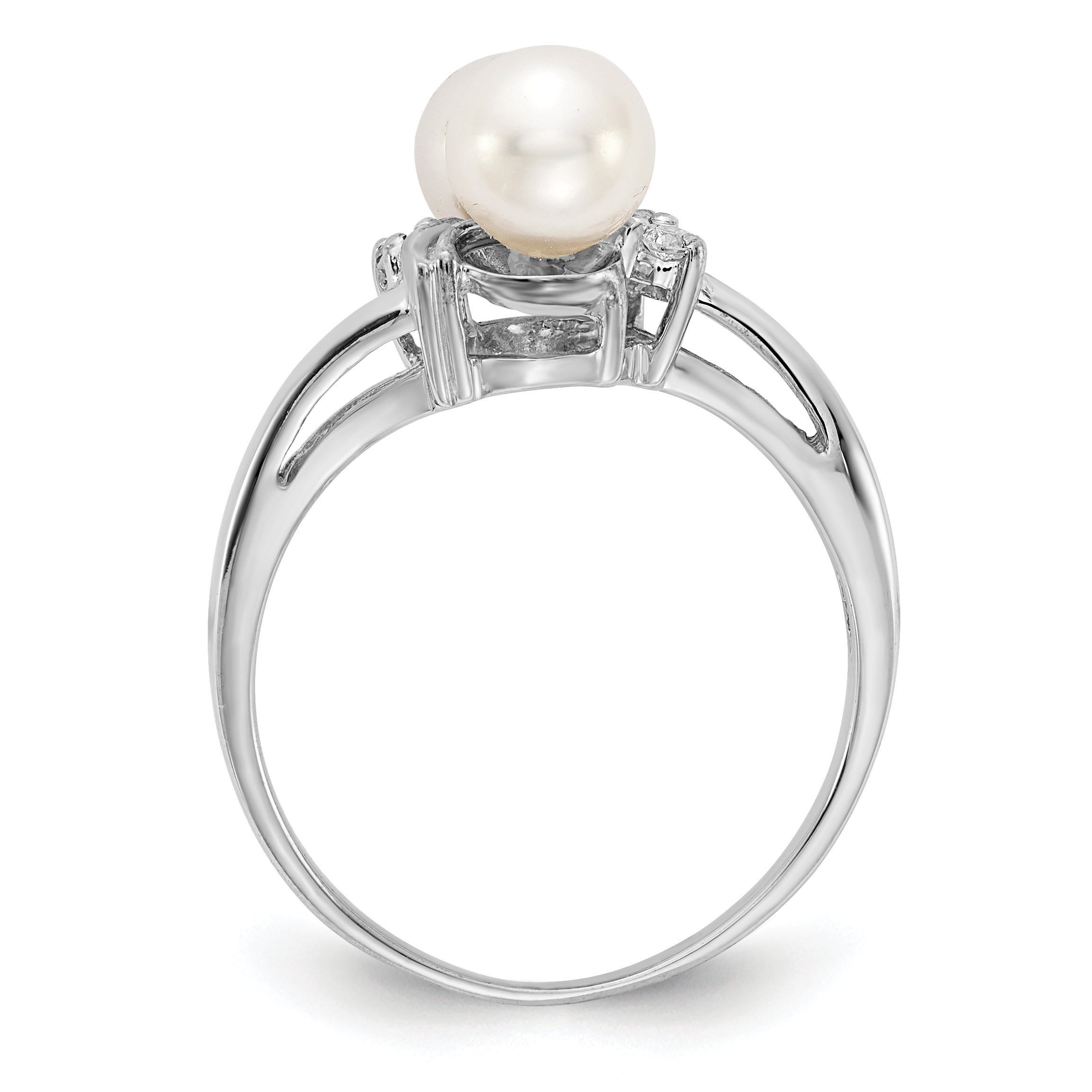 14k White Gold 5.5mm Fresh Water Cultured Pearl AA Diamond ring