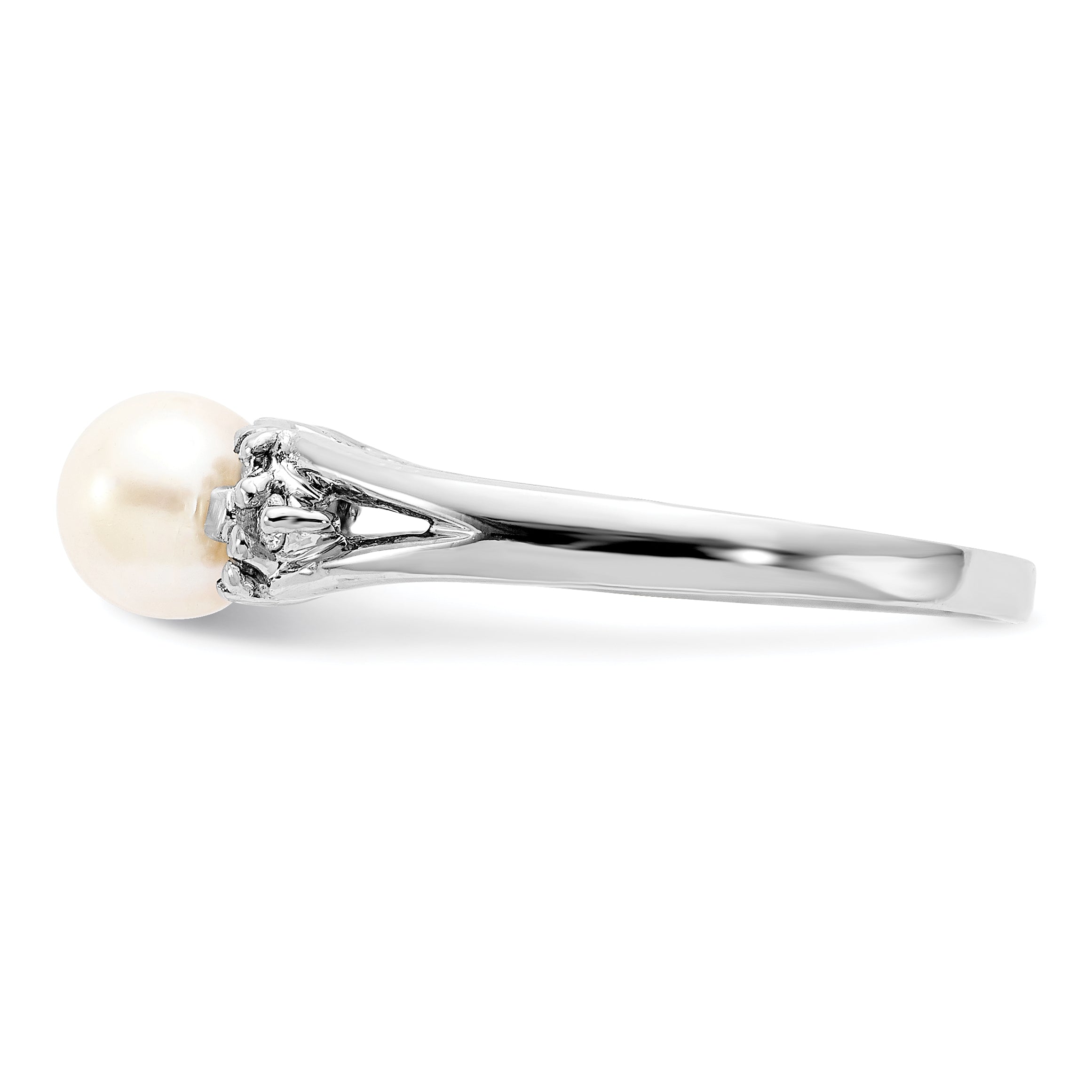 14k White Gold 6mm Fresh Water Cultured Pearl AA Diamond ring