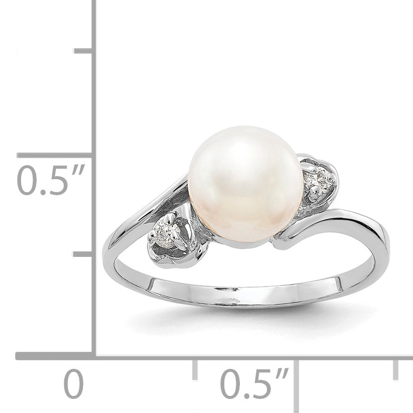 14k White Gold 7mm Fresh Water Cultured Pearl AA Diamond ring