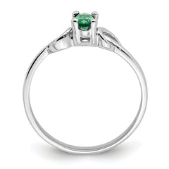 14k White Gold 5x3mm Oval Emerald ring